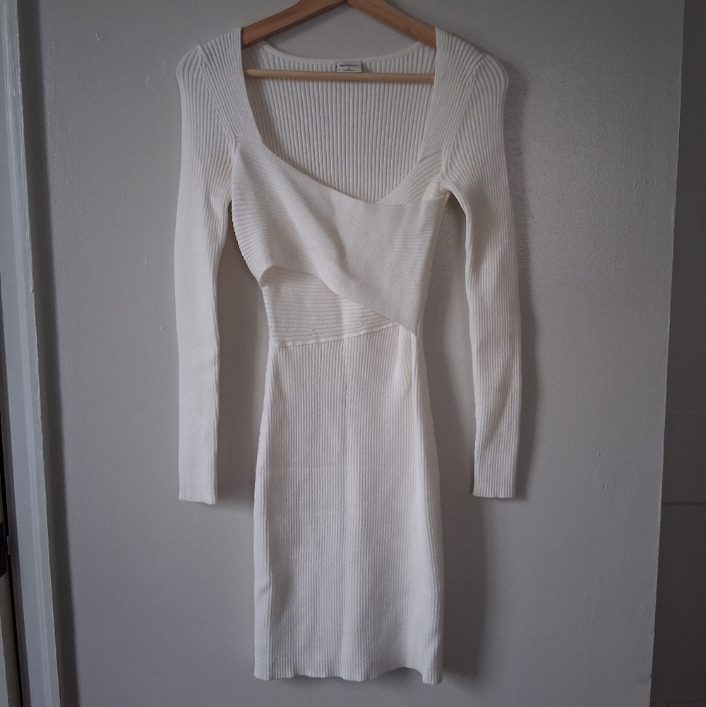 Abercrombie & Fitch White Wrapover Bodycon Dress With Long Sleeves